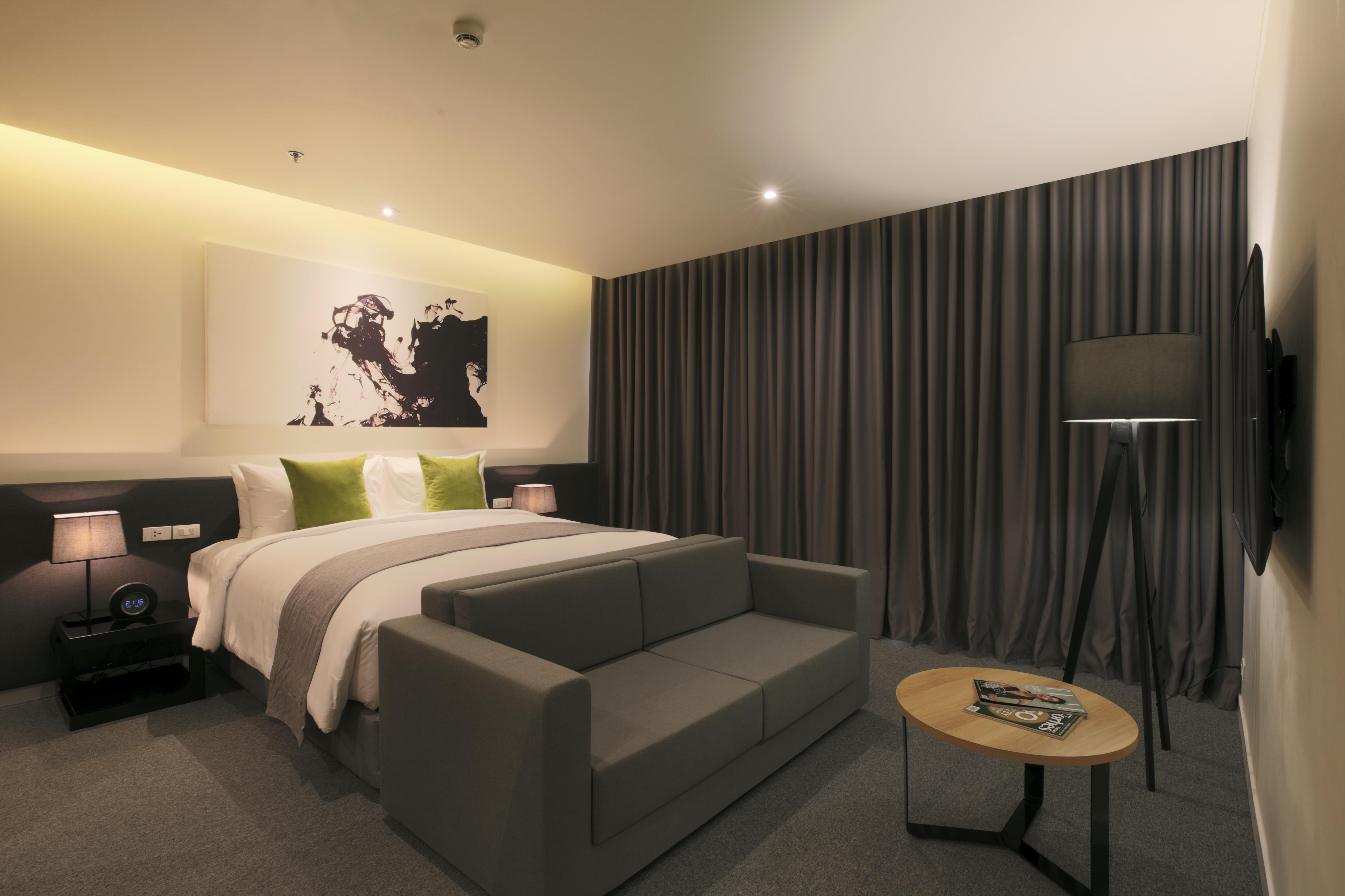 Zazz Urban Ho Chi Minh Hotel Exterior foto